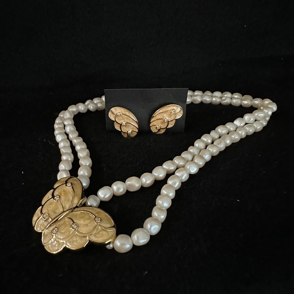 Kenneth Jay Lane, vintage 1980’s, Necklace and Earrings set. - Picture 1 of 12